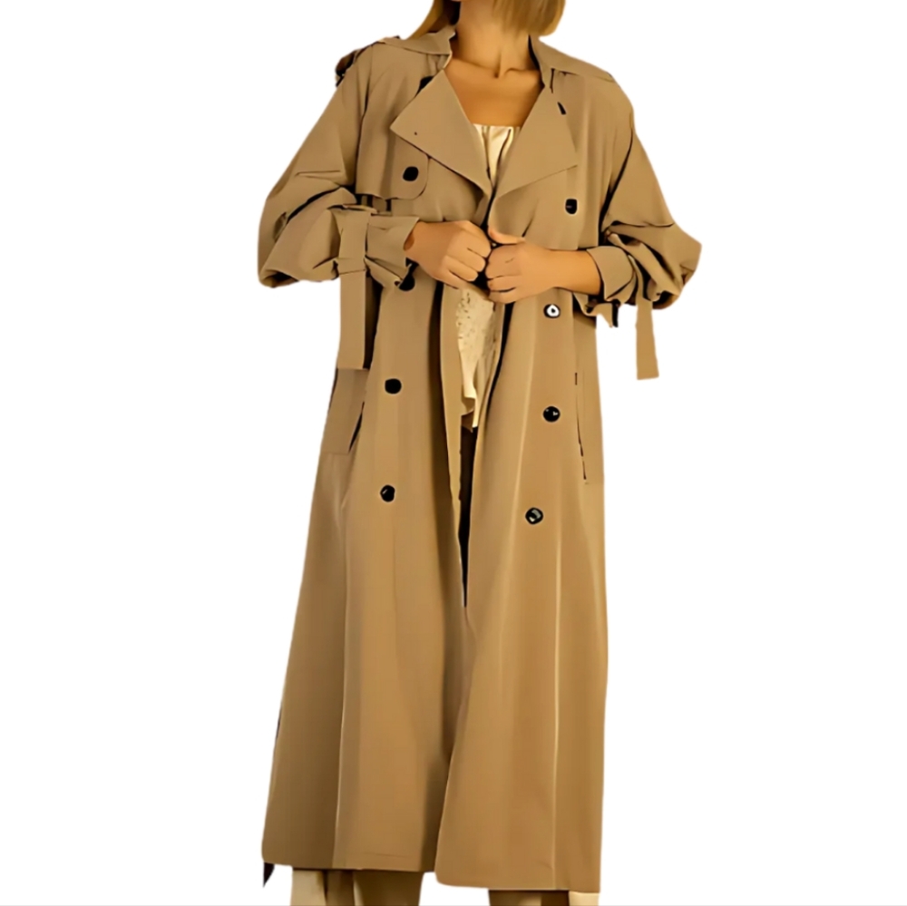 NWT. Classic Tan Trench Coat